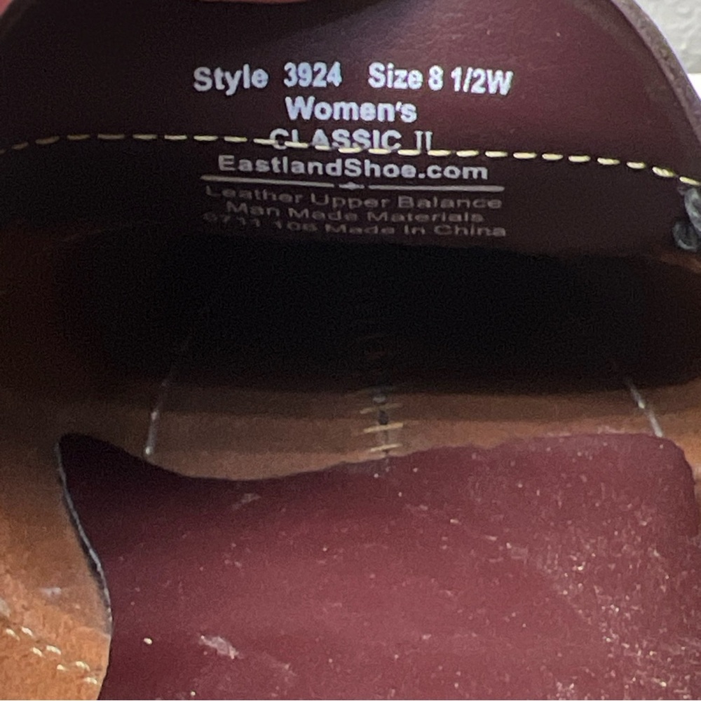 Eastland Brown Loafers - Picture 10 of 12